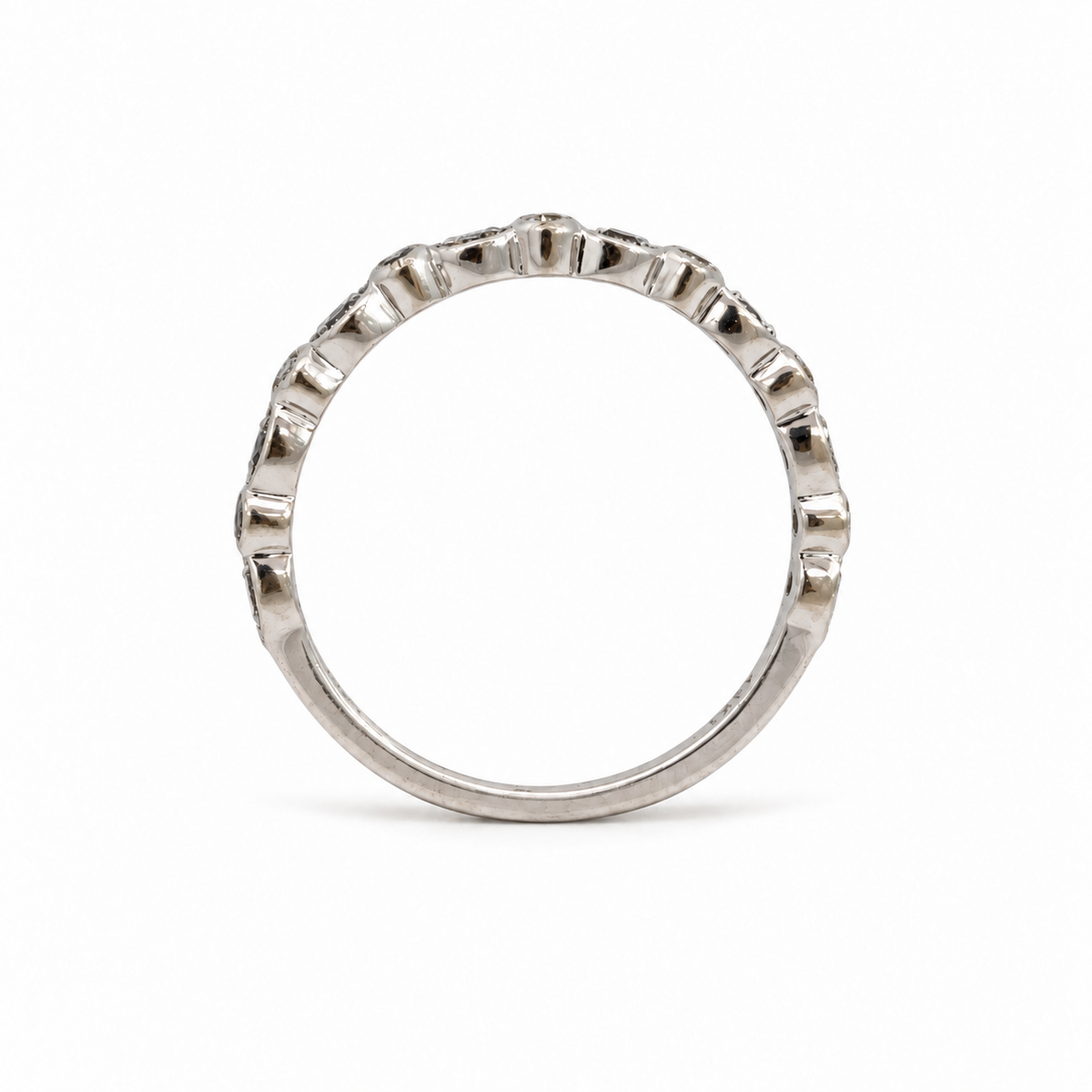 14K White Gold Black & White Diamond Milgrain Band