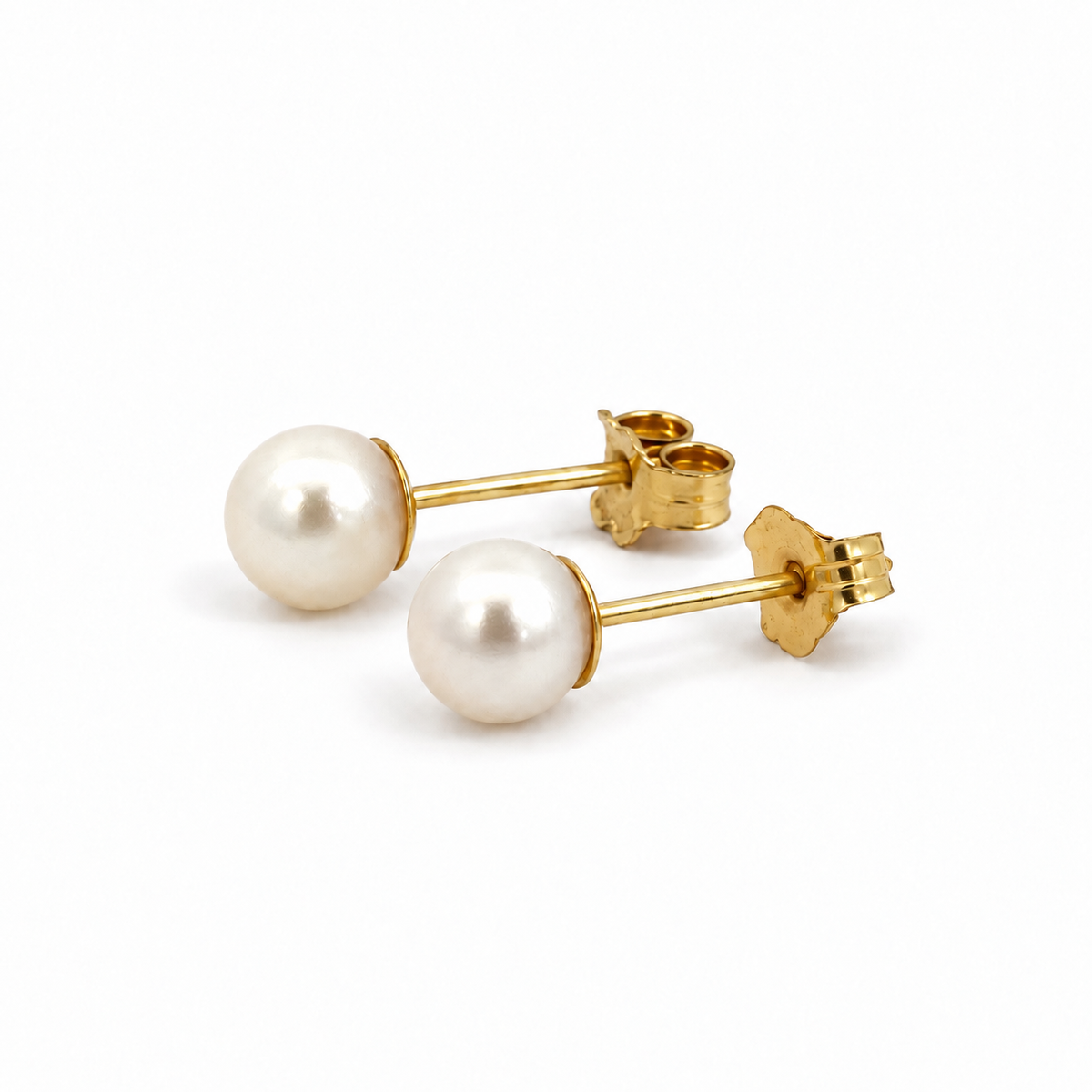 Classic 14K Yellow Gold 5mm Pearl Stud Earrings