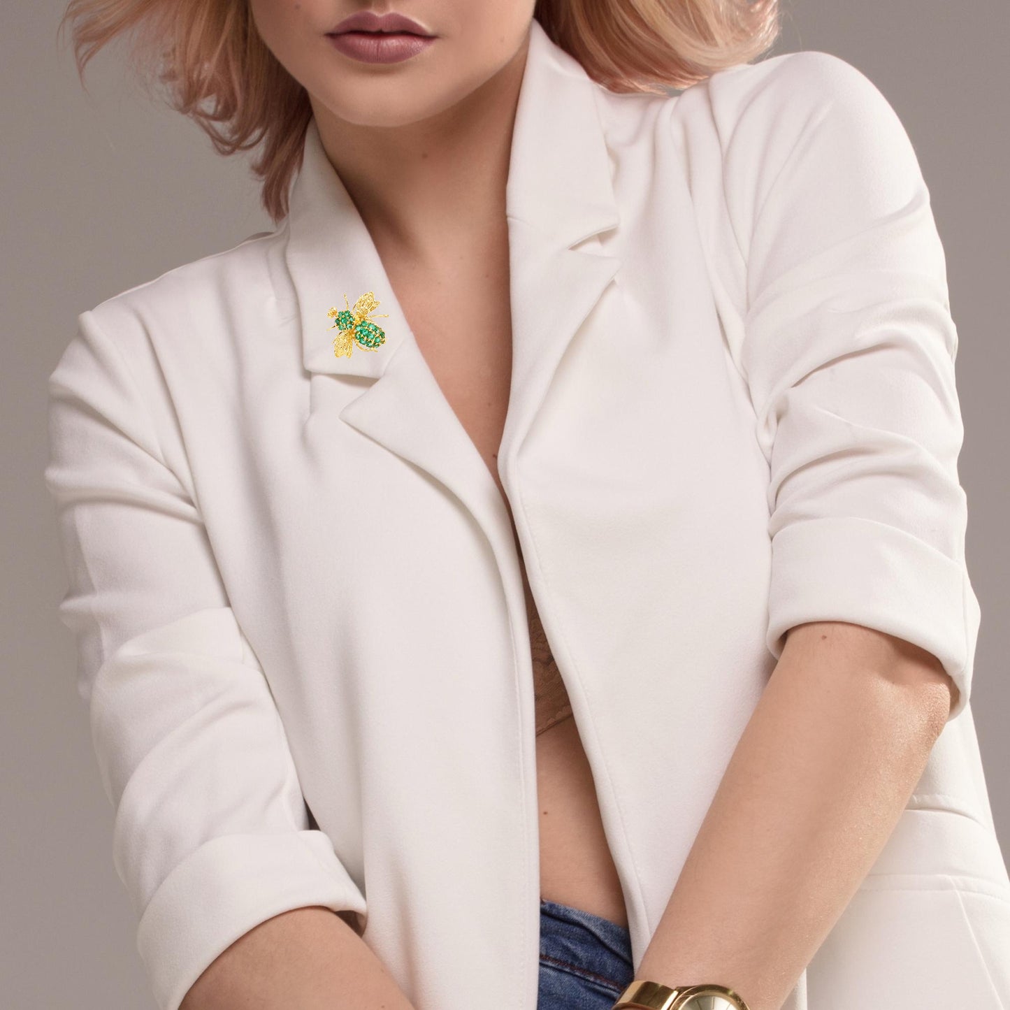 14K Yellow Gold Emerald Bee Pin Brooch