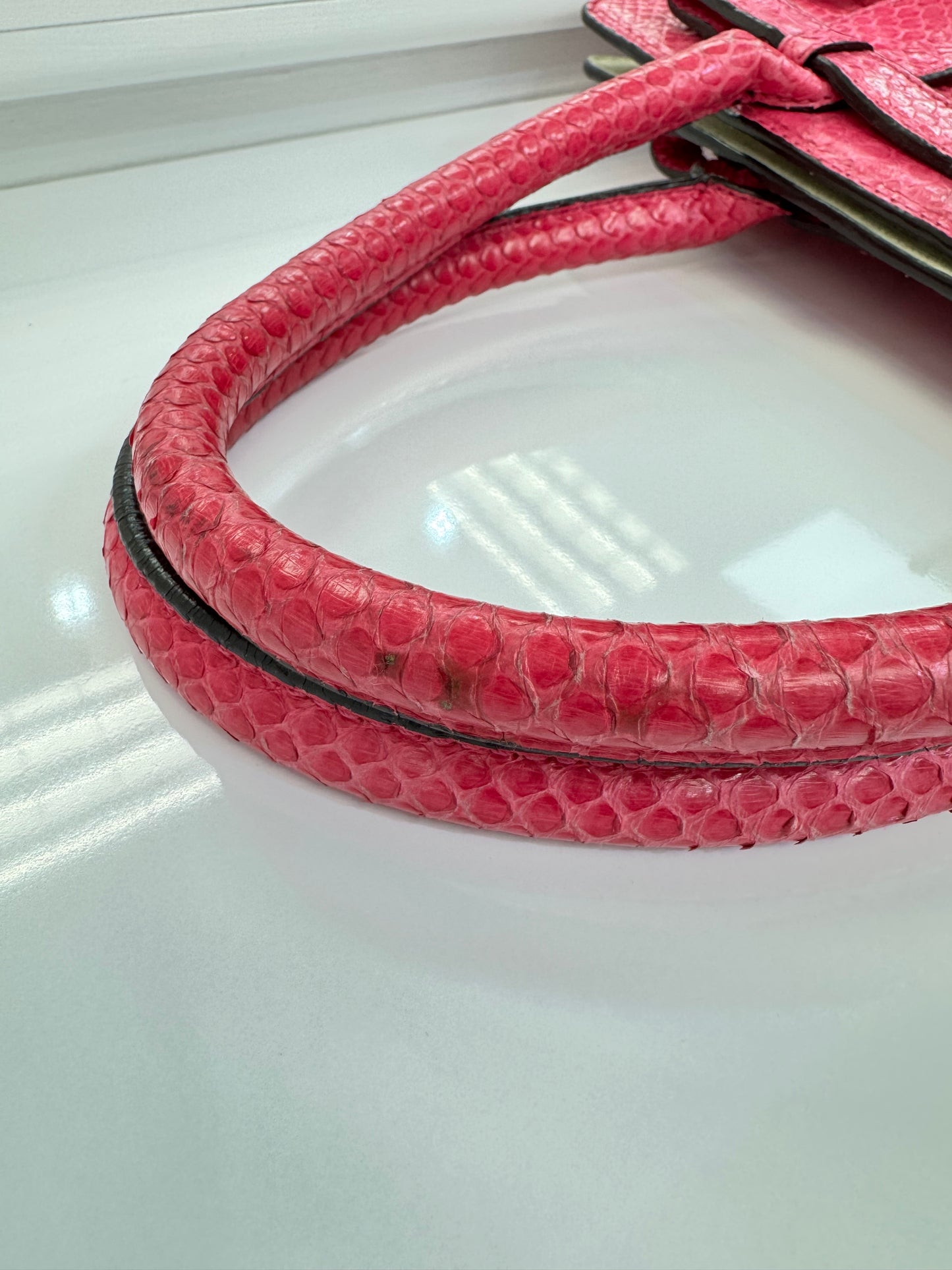 Zagliani Fuchsia Python Skin Handbag – Luxury Italian Statement Bag