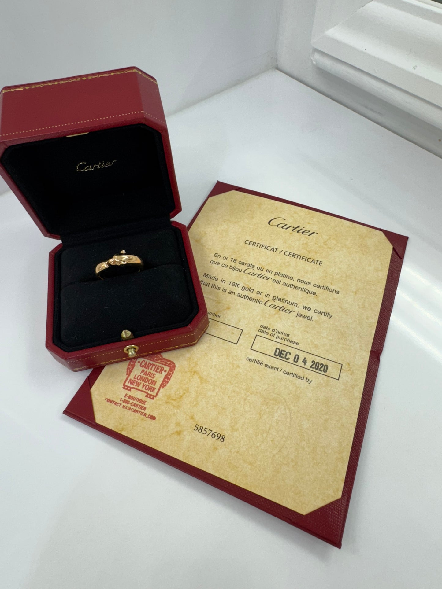 Cartier Panthère de Cartier Ring, 18k Yellow Gold, Tsavorite Garnets & Onyx