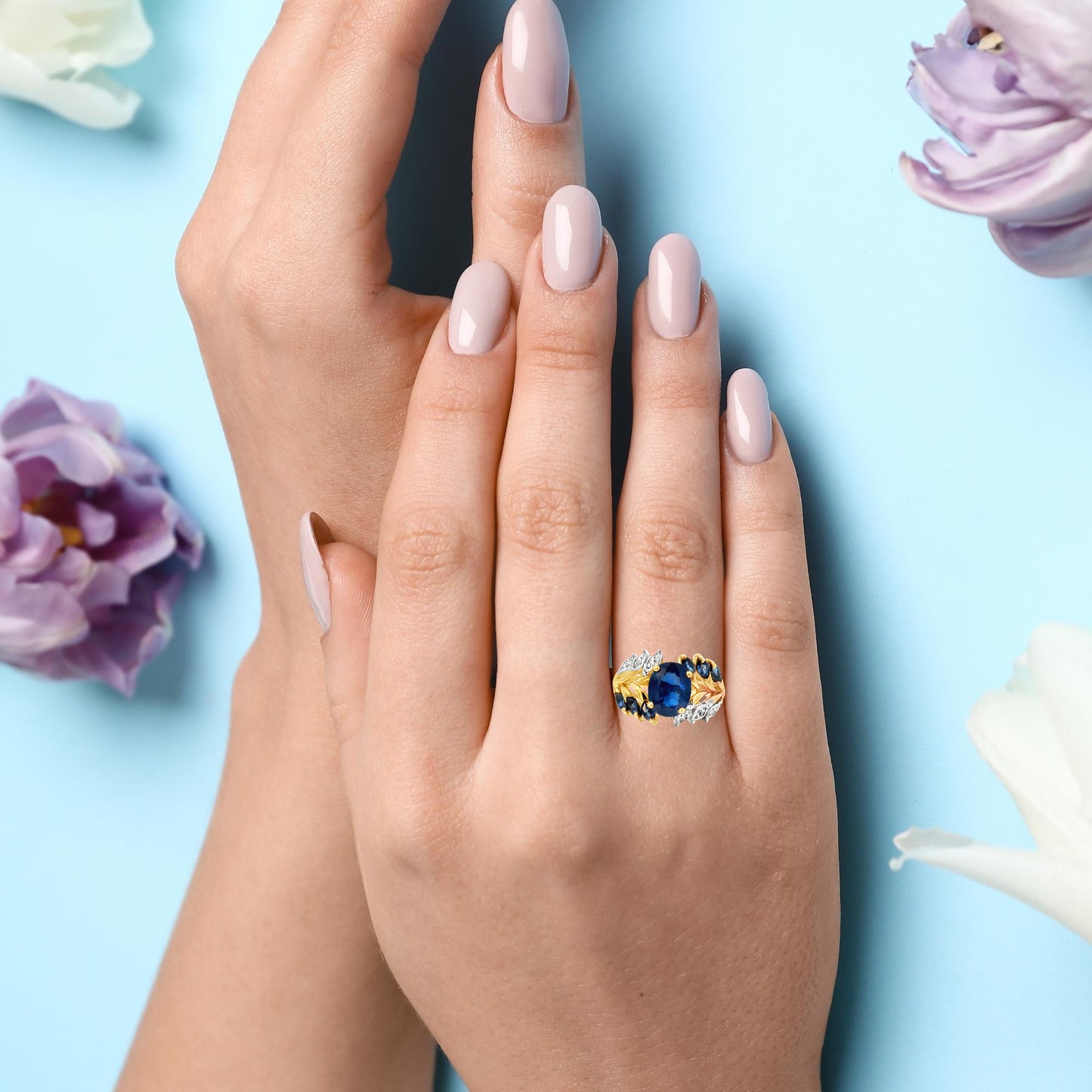 Yellow Gold Sapphire & Diamond Leaf Motif Ring