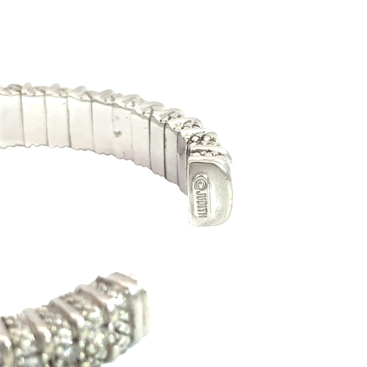 18K White Gold Judith Ripka Signature Diamond Bangle