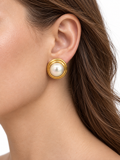 Estate 14K Yellow Gold Domed Mabé Pearl French Clip Earrings