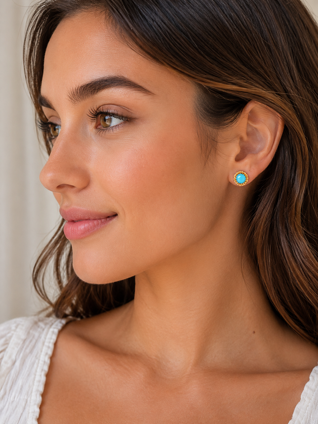 14K Yellow Gold     Round Turquoise Stud Earrings with Rope Detail
