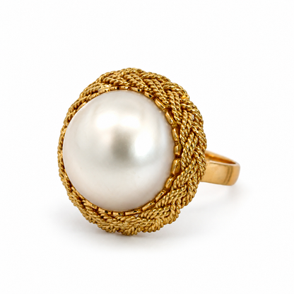Vintage 14K Yellow Gold Domed Mabe Pearl Statement Ring