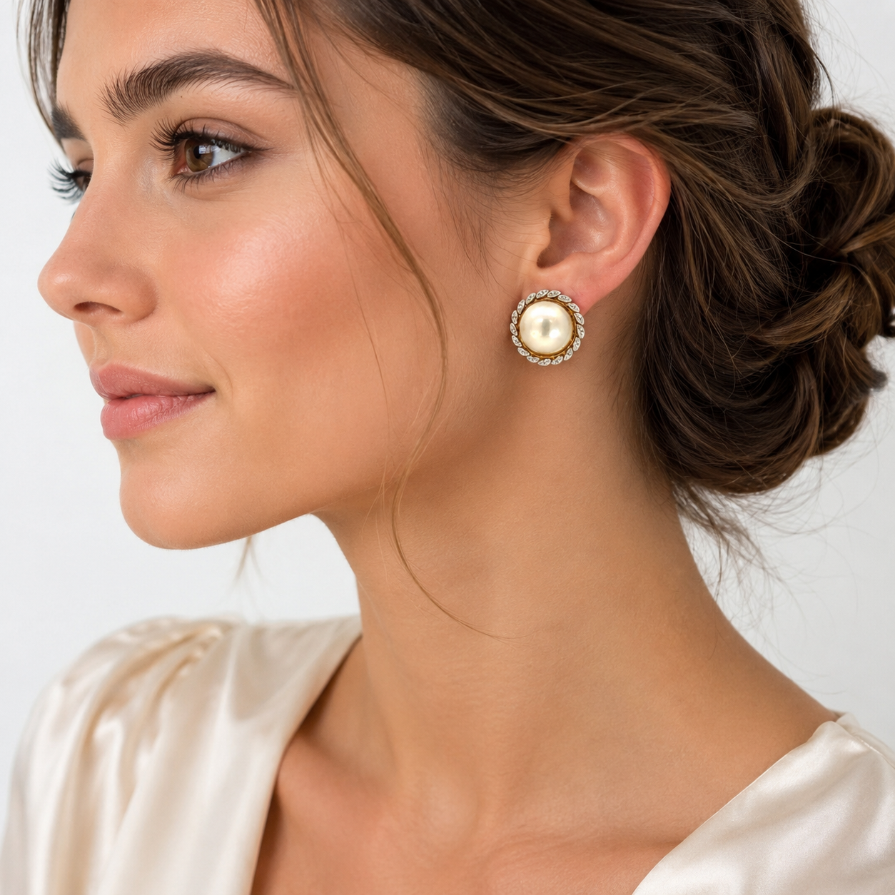 14K Yellow Gold Mother of Pearl & Diamond Earrings White Gold Leaf Halo