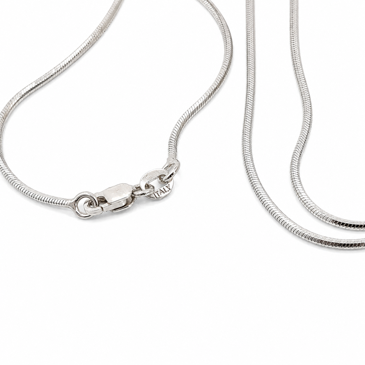 Kabana 14K White Gold Mother of Pearl & Diamond Pendant Necklace – 20” Italian Snake Chain