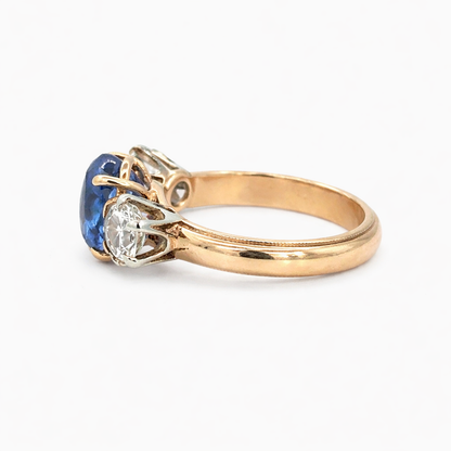 Three-Stone Sapphire and Diamond Ring – 14K Yellow Gold Beaded Edge Band
