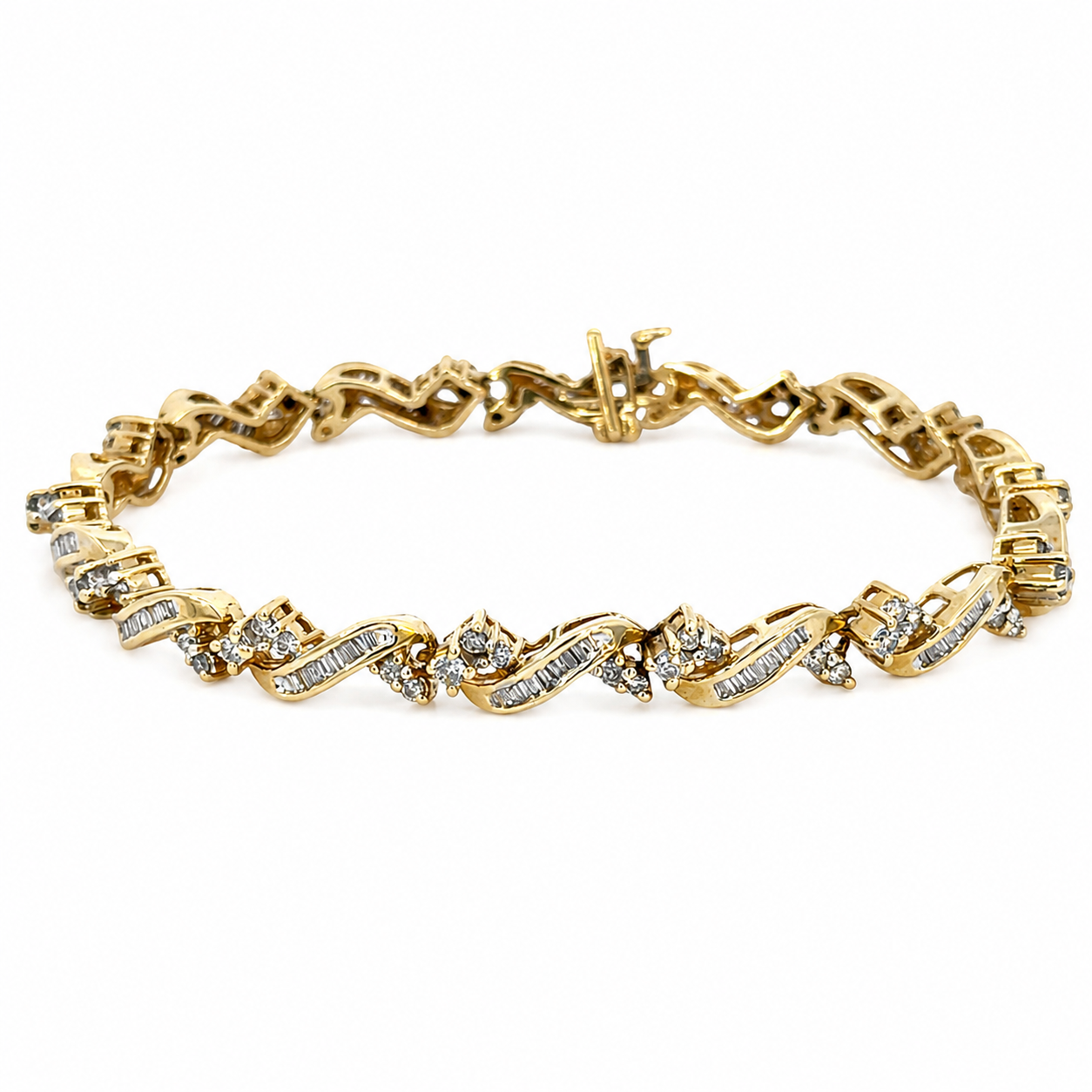 14K Gold Round & Baguette Diamond Bracelet