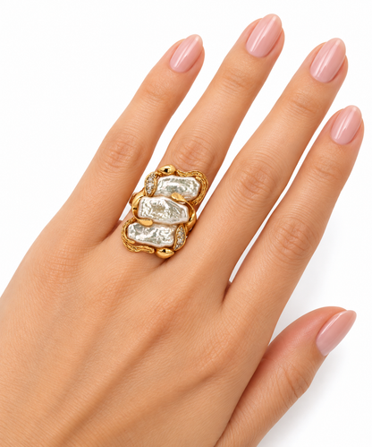 Vintage 14K Yellow Gold Baroque Freshwater Pearl & Diamond Statement Ring