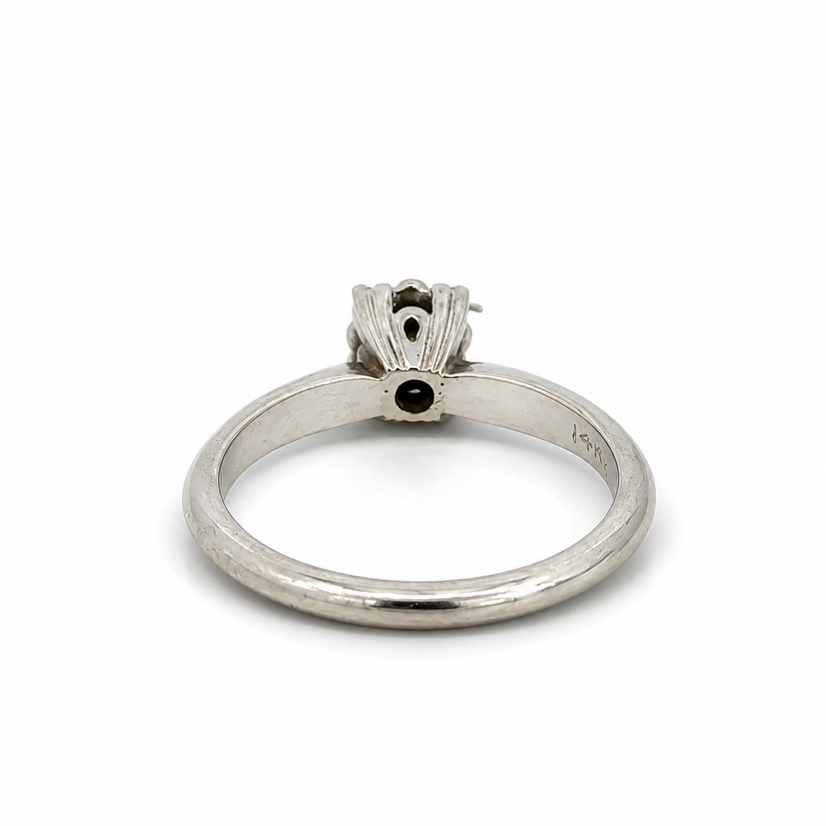 14K White Gold Vintage Diamond Ring – Petite Floral Setting