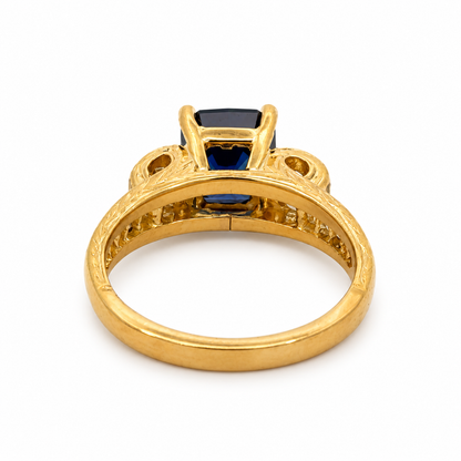 18K Yellow Gold Sapphire & Diamond Engraved Scroll Ring