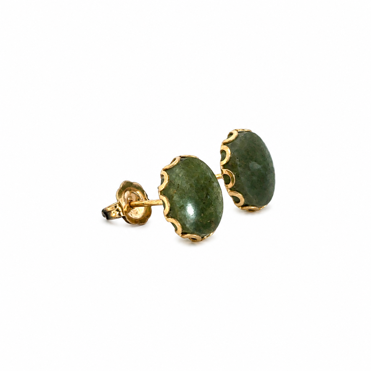 Vintage Jade & Yellow Gold Scalloped Edge Stud Earrings