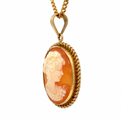 Classic 14K Yellow Gold Cameo Pendant Lady Portrait