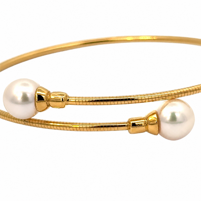 18K Yellow Gold Flexible Pearl Bypass Bangle