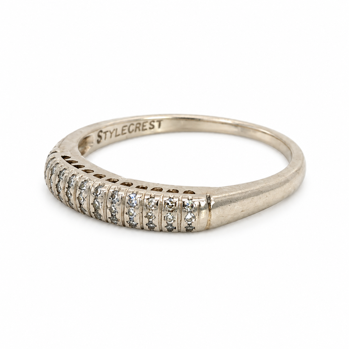 Vintage 14K White Gold Ribbed Diamond Band