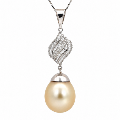 Vintage 18K White Gold South Sea Pearl Diamond Pendant
