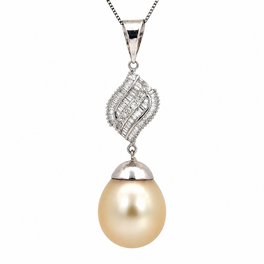 Vintage 18K White Gold South Sea Pearl Diamond Pendant