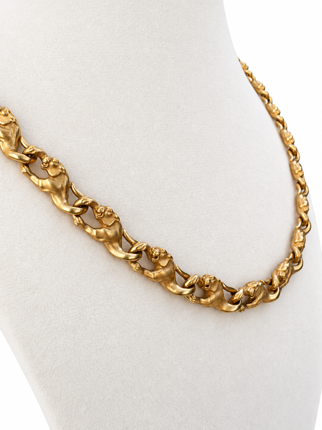 Carrera y Carrera 18K Yellow Gold Panther Link Necklace