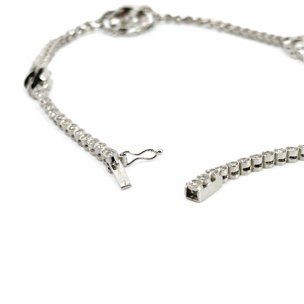18K White Gold Diamond & Onyx Interlocking Link Necklace
