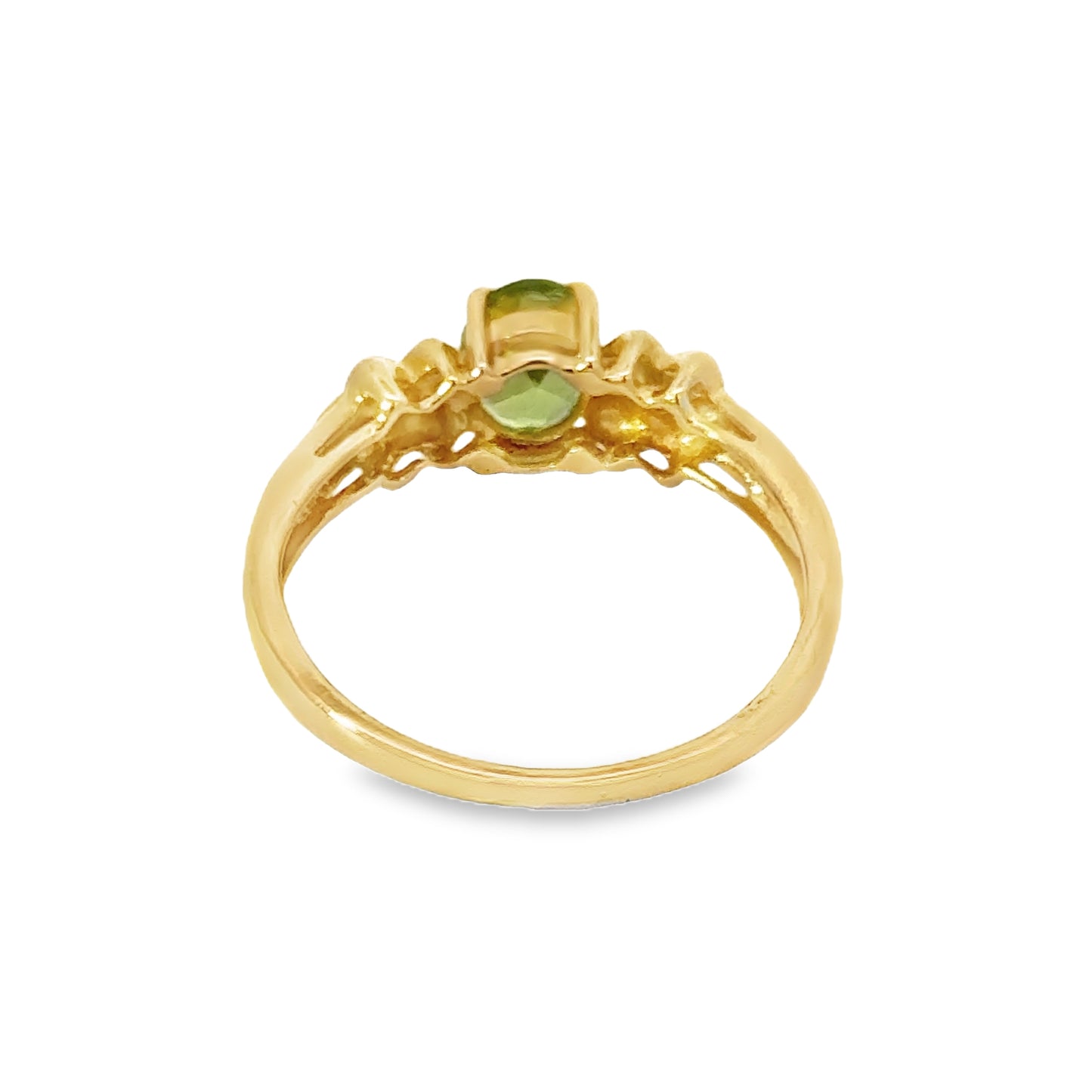 Charming Floral Motif Yellow Gold Peridot Ring