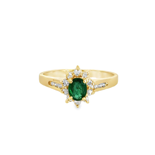 Elegant 14K Yellow Gold Emerald & Diamond Ring