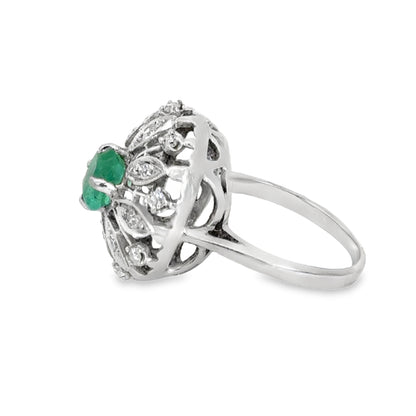 Stunning 14K White Gold Flower Emerald & Diamond Ring