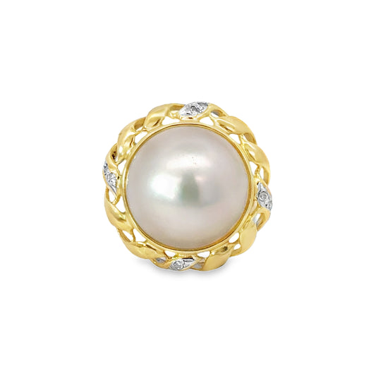 Lovely 14K Yellow Gold Pearl & Diamond Ring