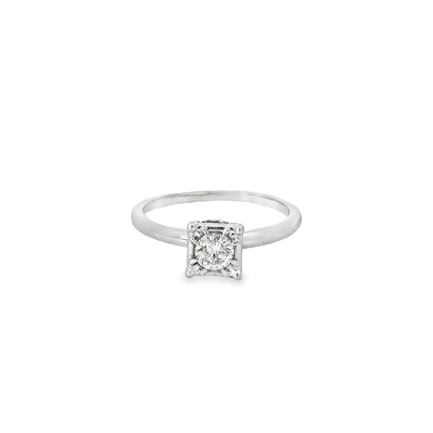 18K White Gold Antique Diamond Engagement Ring