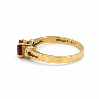 14K Gold Vintage Oval Ruby & Diamond Ring
