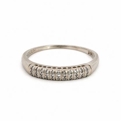 Vintage 14K White Gold Ribbed Diamond Band