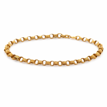 18K Yellow Gold Textured and Smooth Link Bracelet