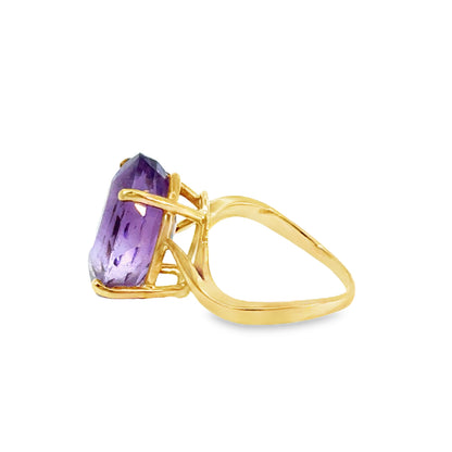 Classic Raised 14K Gold Ring with Faceted Amethyst