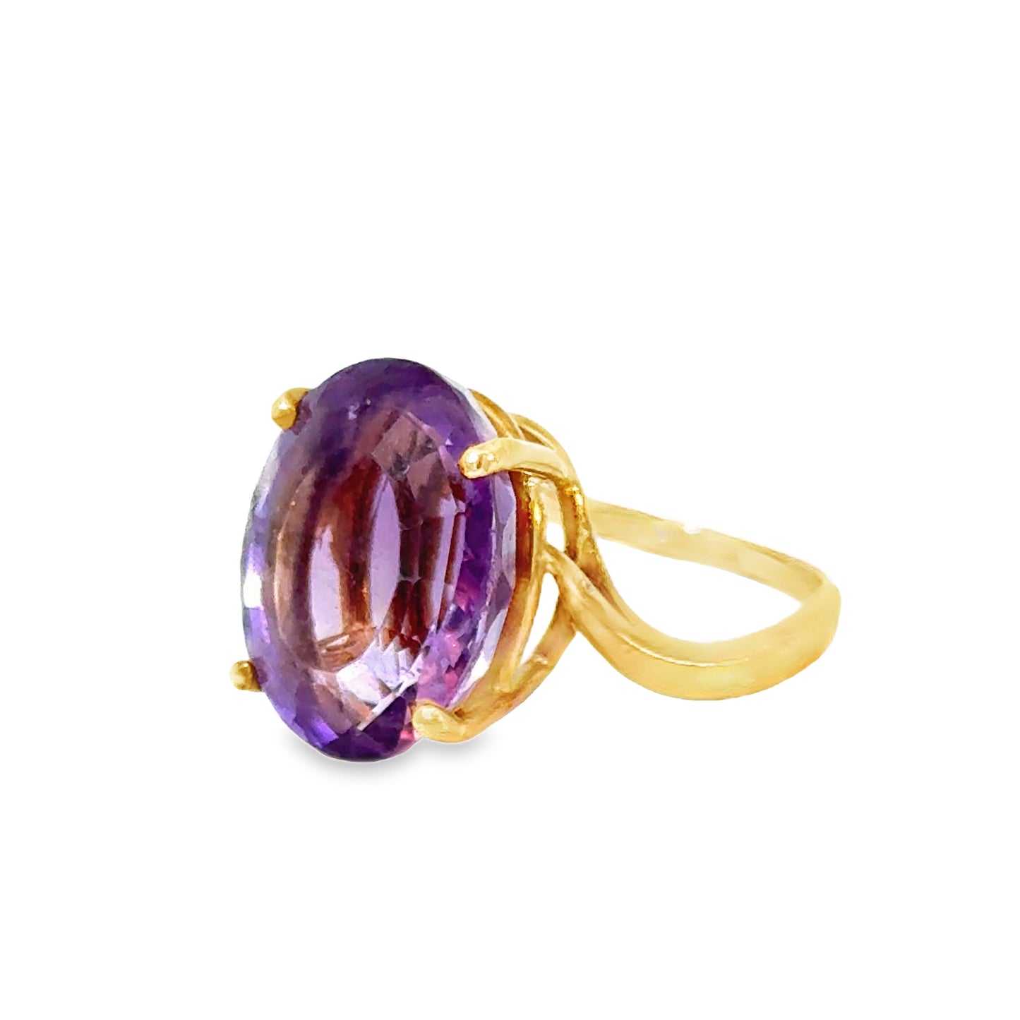 Classic Raised 14K Gold Ring with Faceted Amethyst