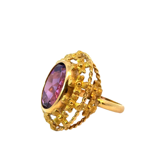 Exquisite 18K Yellow Gold Vintage Amethyst Statement Ring