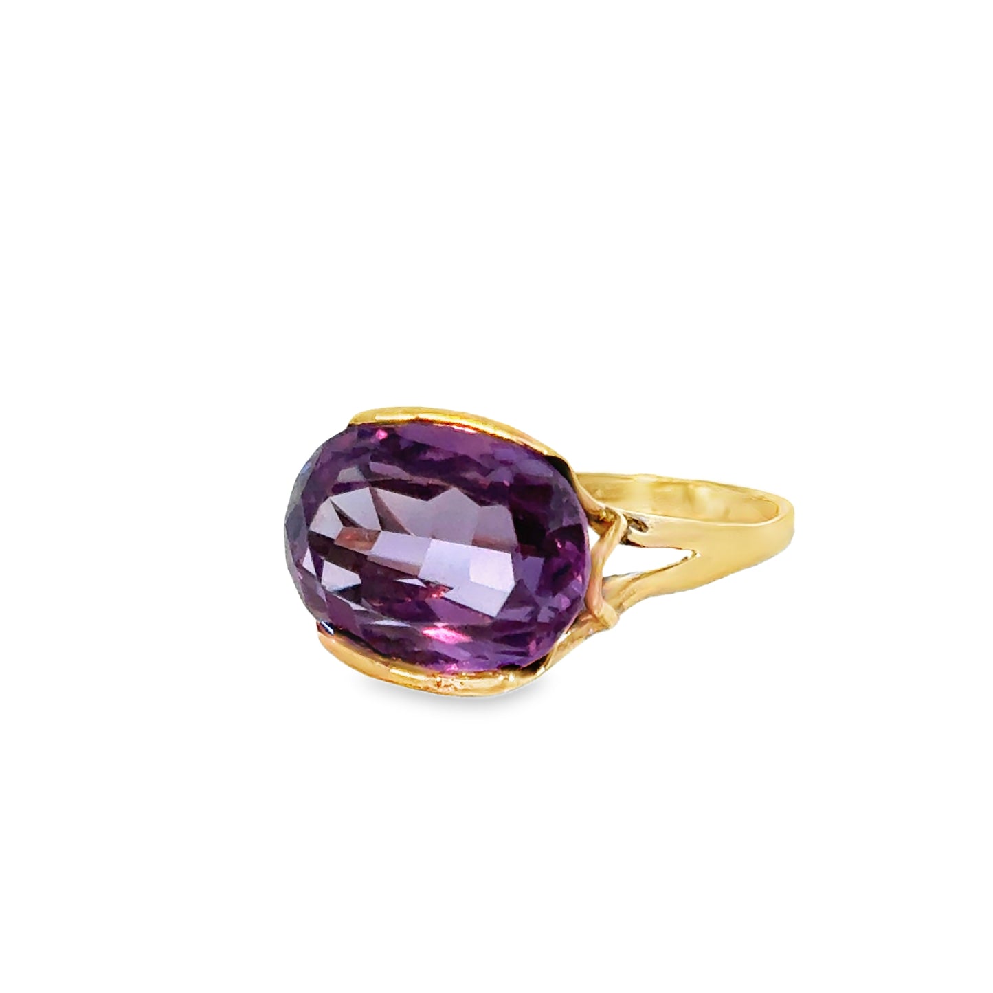 14K Yellow Gold Openwork Ring with Amethyst