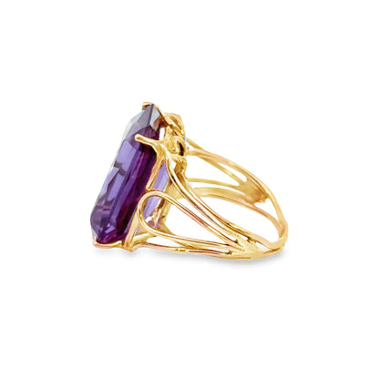 Vintage 1960s 14K Gold Amethyst Statement Ring