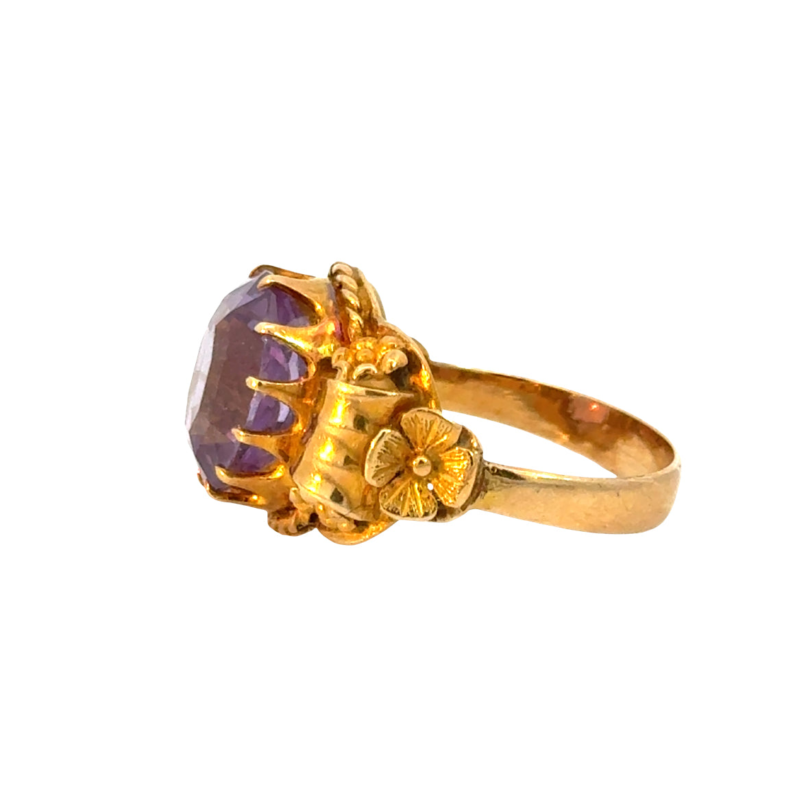 18K Yellow Gold Amethyst Ring – Intricate Floral and Rope Design