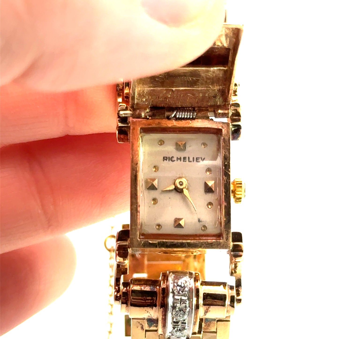 Retro 14K Gold Richeliev Diamond Secret Cover Watch – 1940s Glamour