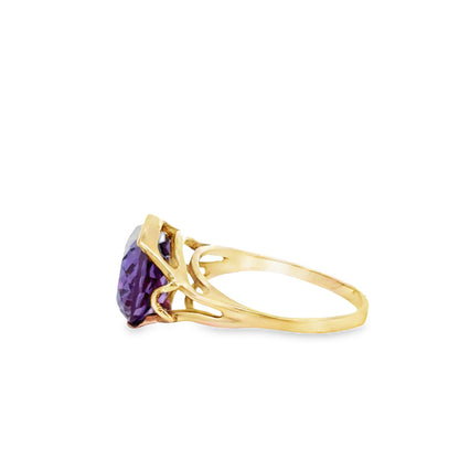 14K Yellow Gold Openwork Ring with Amethyst