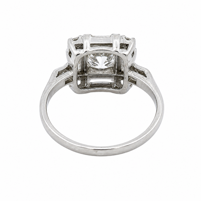 Vintage Platinum Round Brilliant Diamond Ring with Baguette Accents