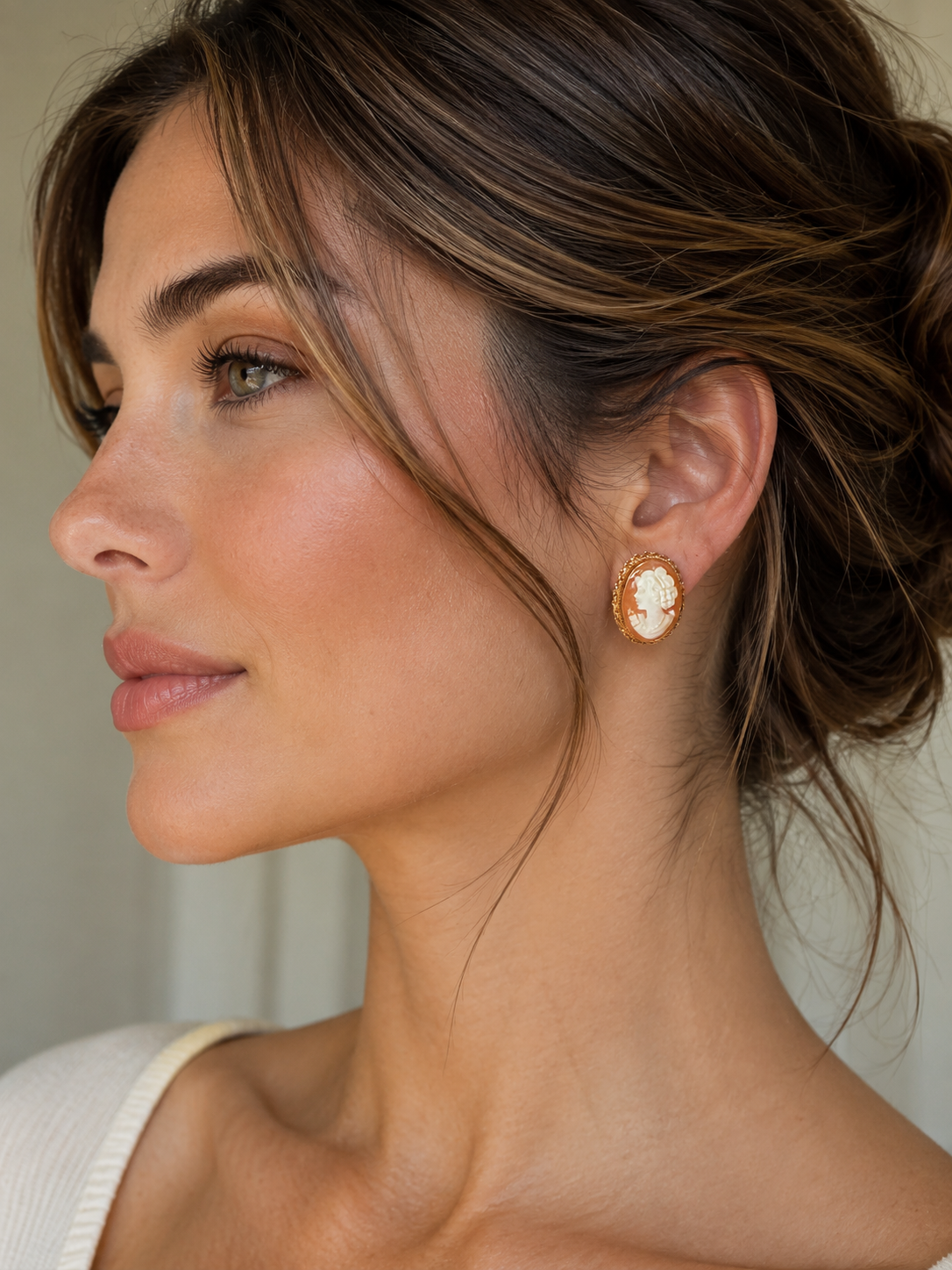 Vintage Italian Style Cameo Earrings in 14K Gold