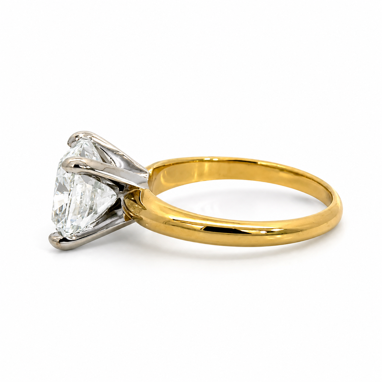Classic 14K Gold Lab Grown Diamond Solitaire Ring