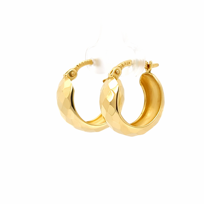 Petite 14K Yellow Gold Diamond-Cut Huggie Hoops