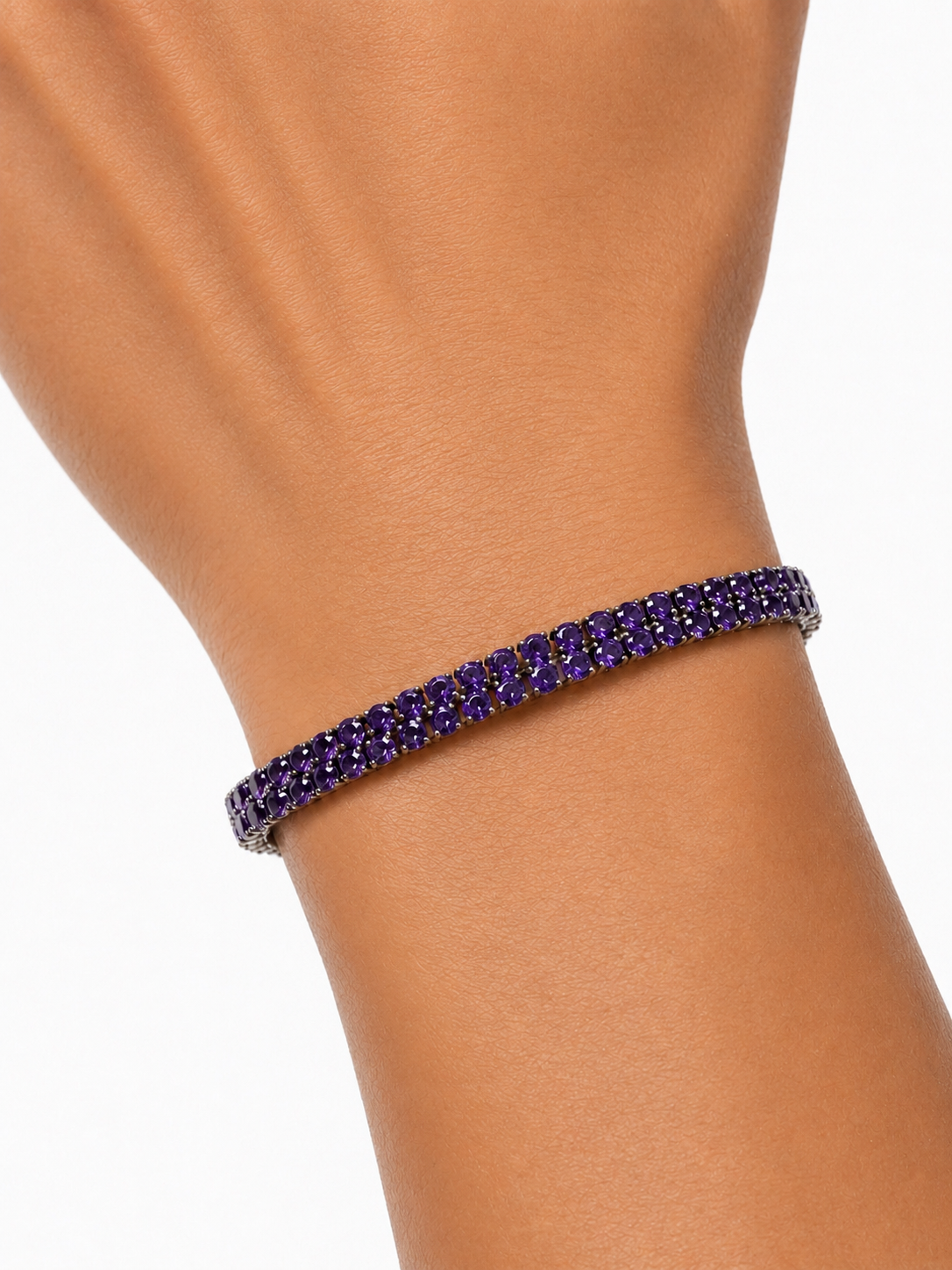 Fine Amethyst Bracelet in White Gold Estate Jewelry