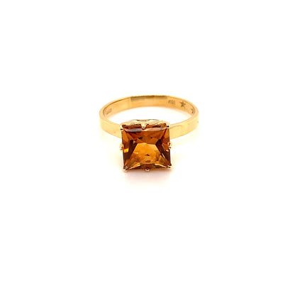 Elegant 18K Gold Princess Cut Citrine Ring