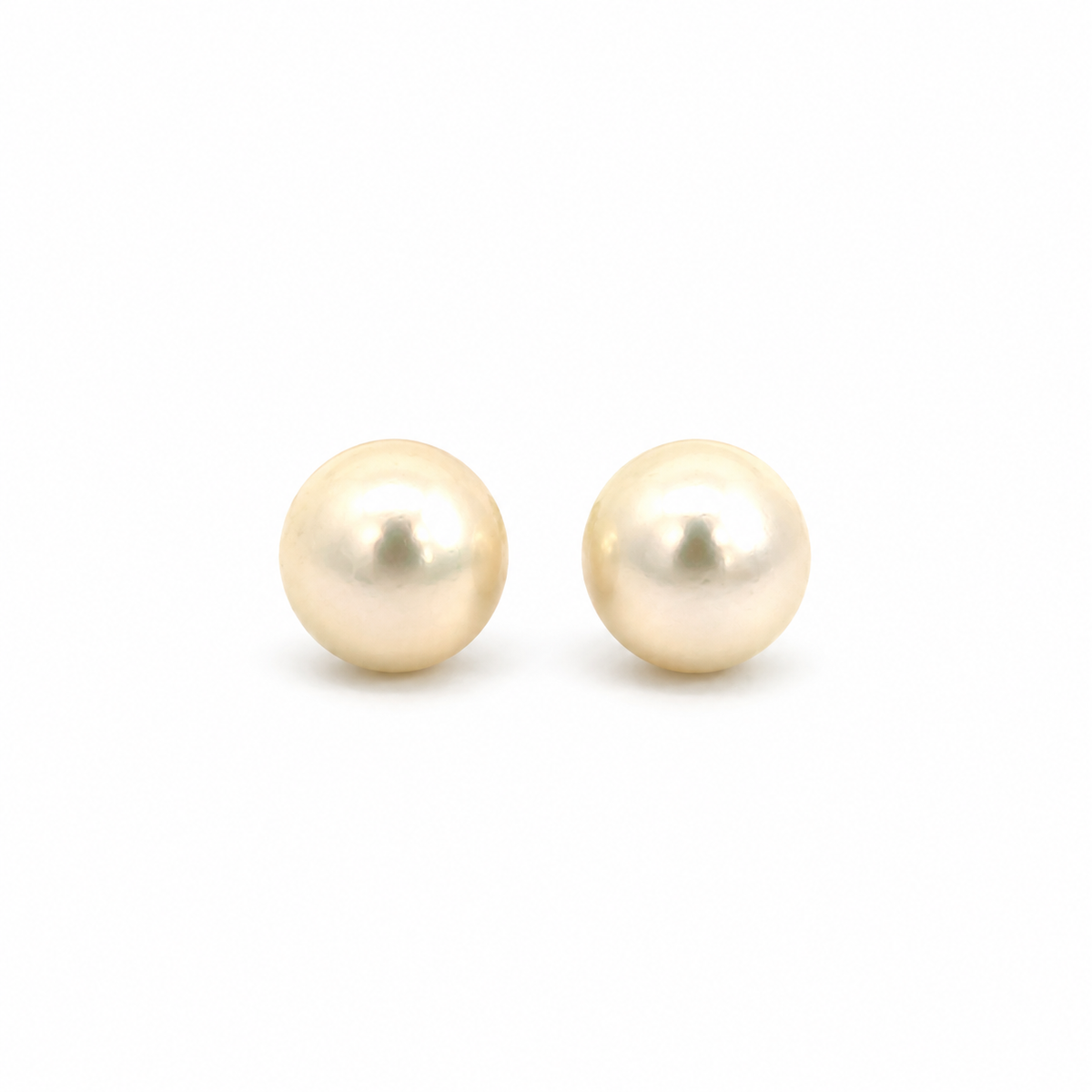 14K Yellow Gold Petite 5mm Pearl Stud Earrings