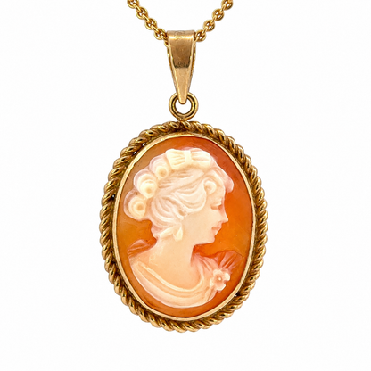 Classic 14K Yellow Gold Cameo Pendant Lady Portrait