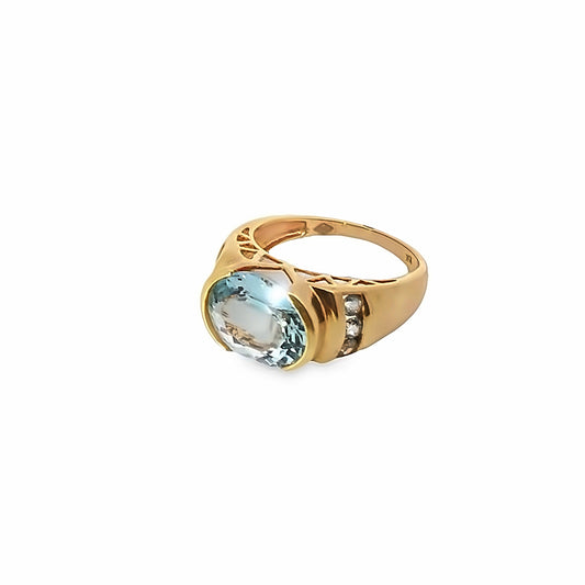 Oval Cut Light Blue Aquamarine & Round Cut Diamonds Ring